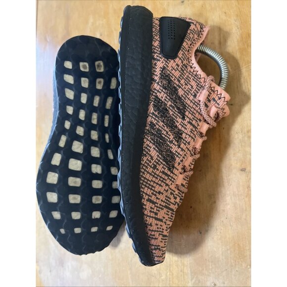 adidas PureBoost Salmon Running Shoe Pink Color Cushioned Comfy mens Size 8.5 - Picture 7 of 13